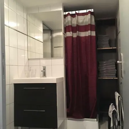 Au Mariafeld Guest house 2*